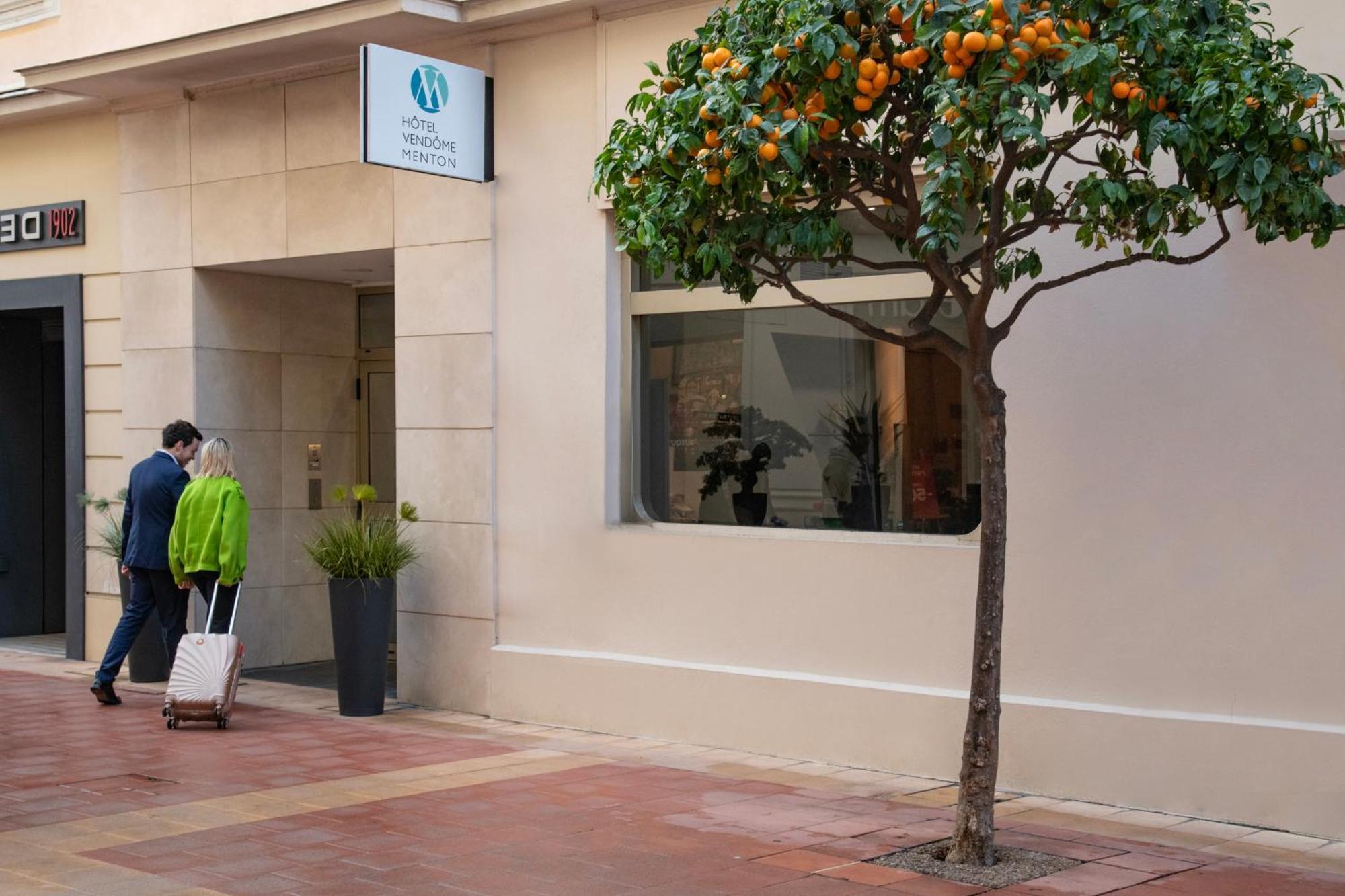 Hotel Vendome Menton - Reouverture Exterior foto