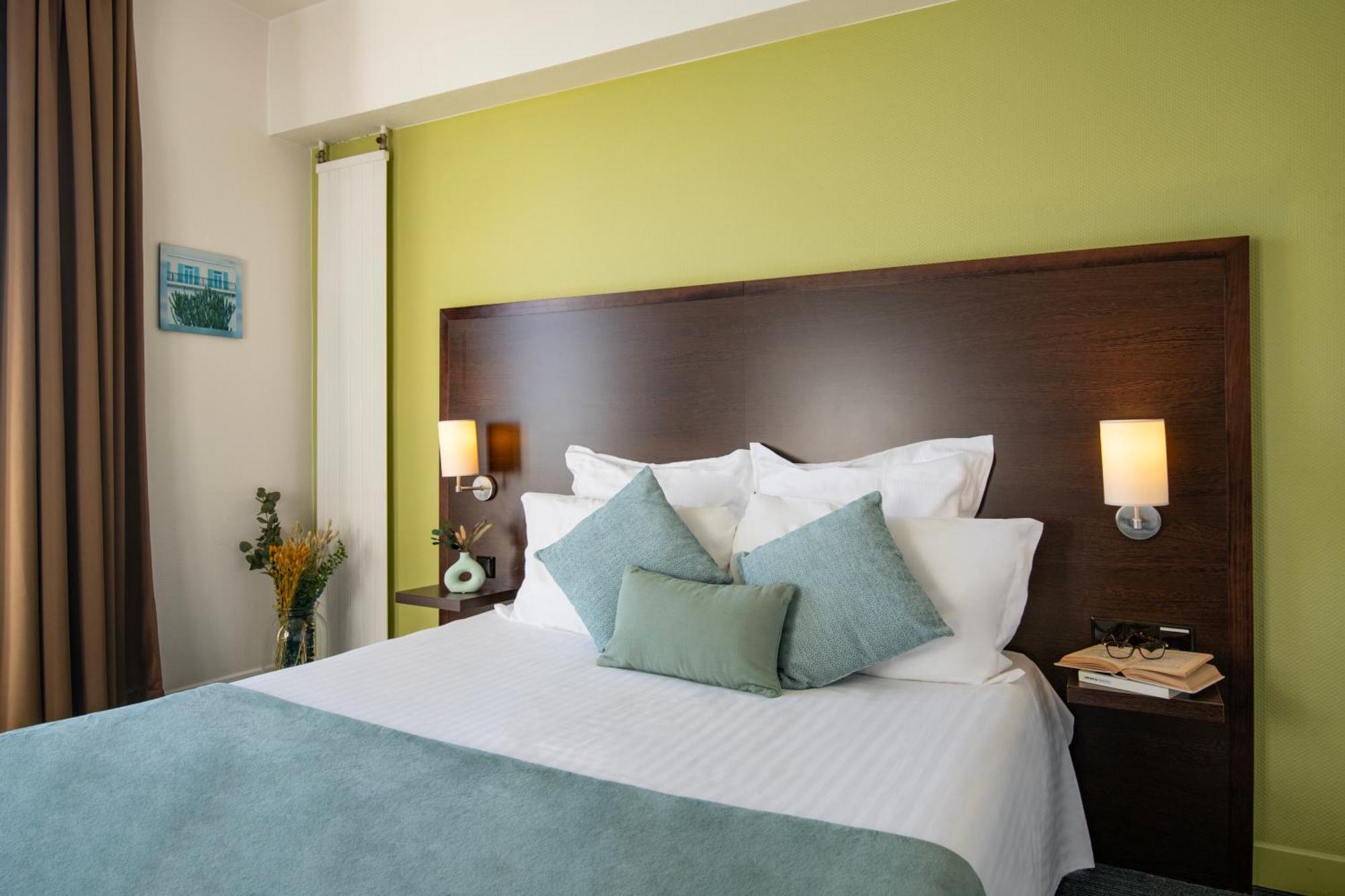 Hotel Vendome Menton - Reouverture Exterior foto